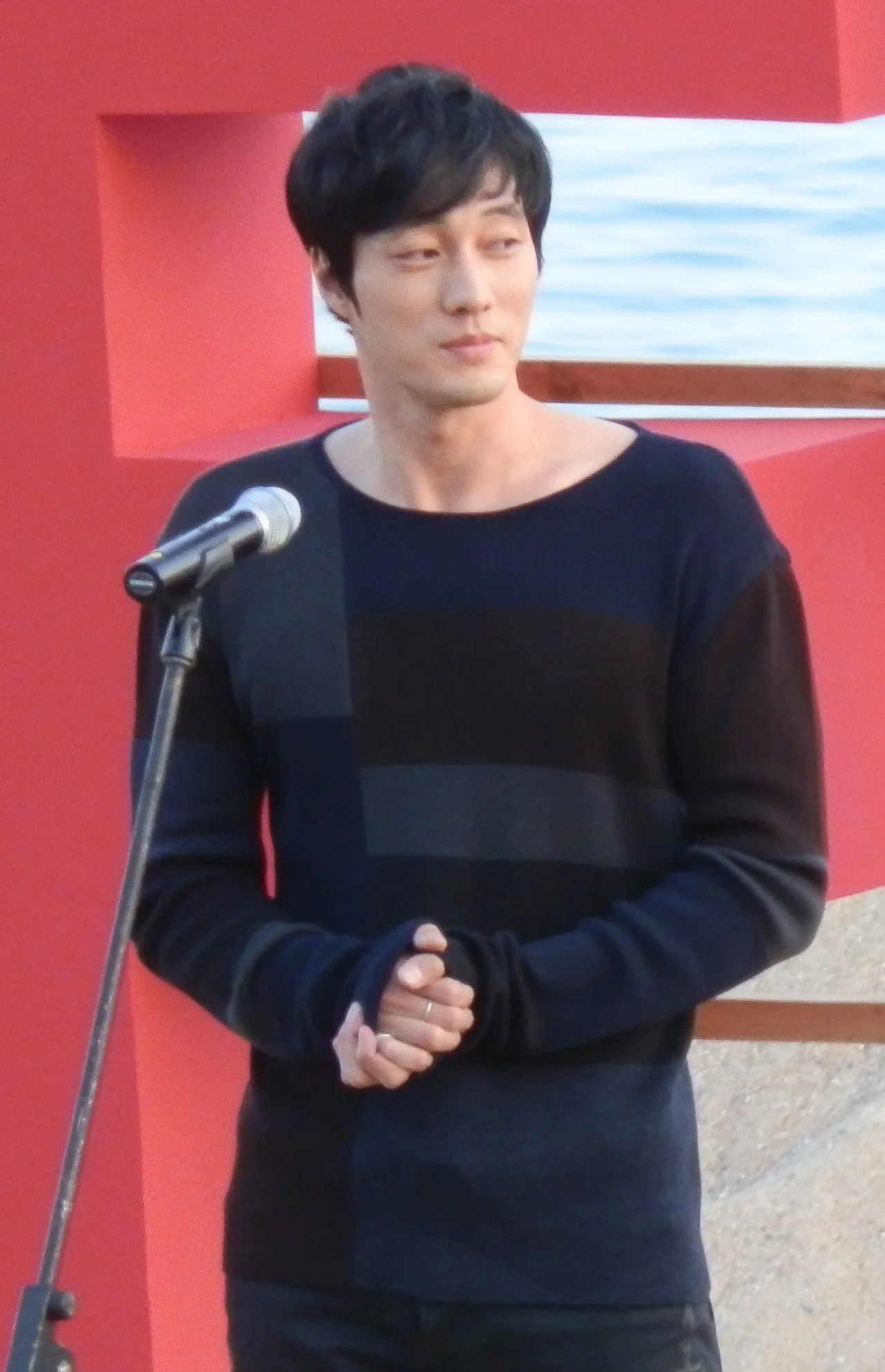 So Ji-sub at the Busan International Film Festival in October 2011